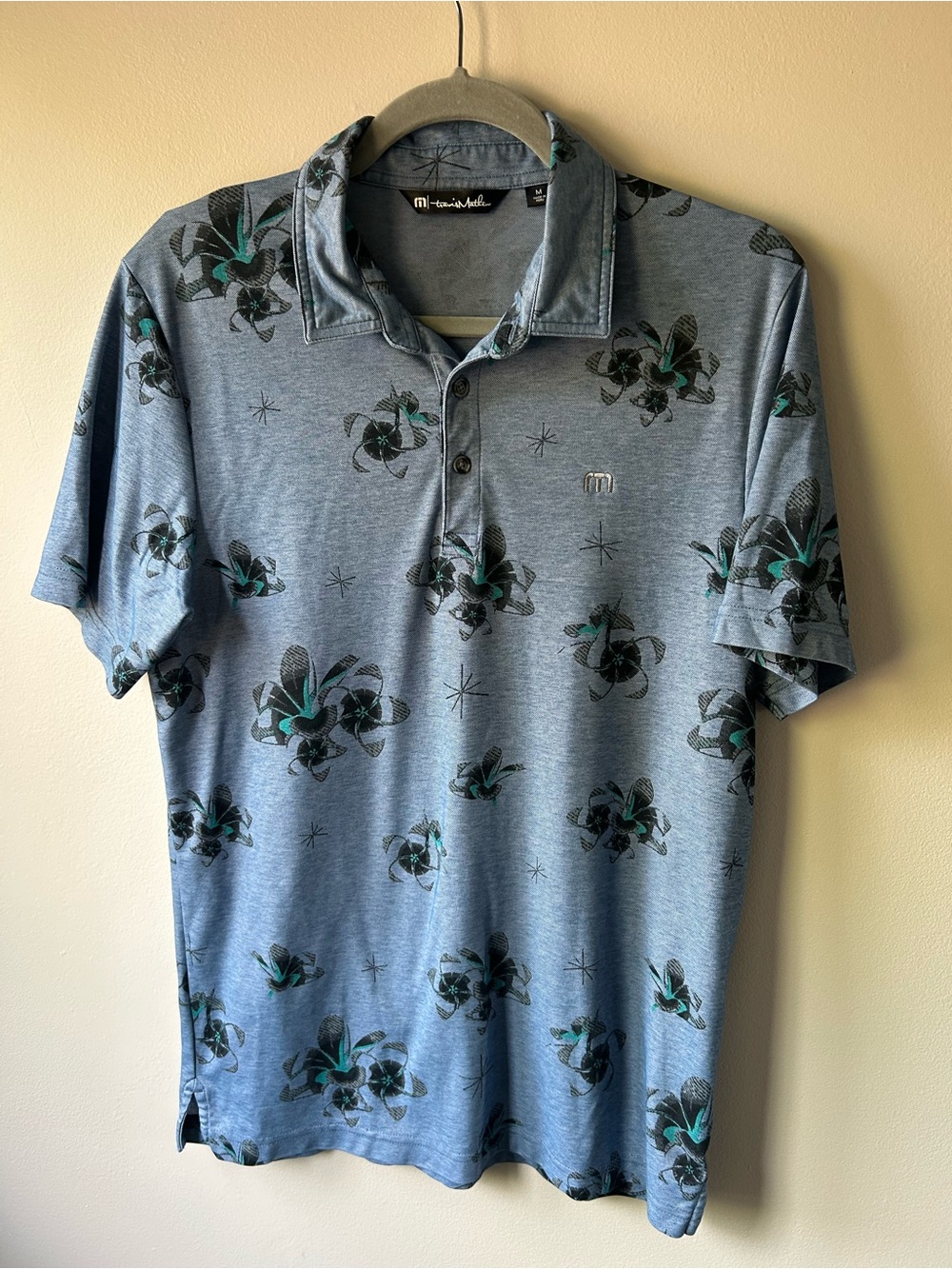 Travis Mathew Blue Polo Golf shirt size medium cotton blend